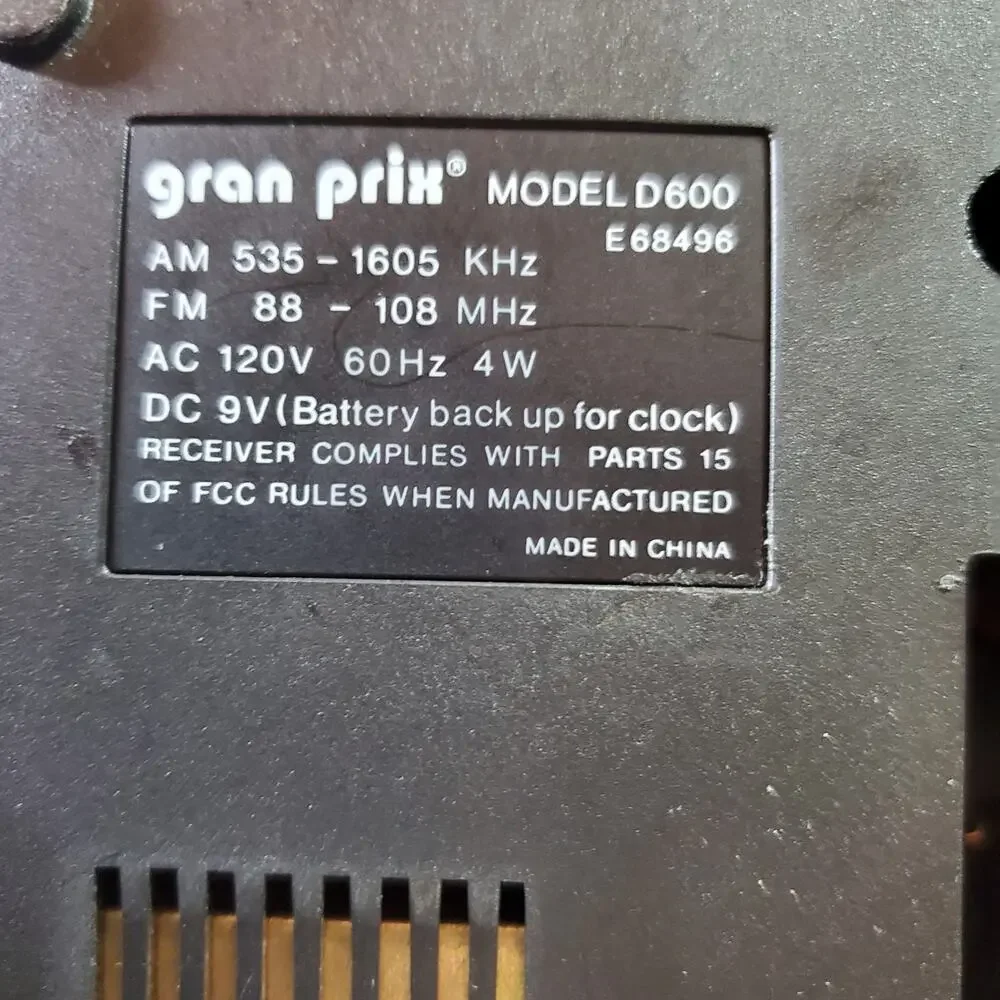 Vintage GPX Alarm Clock Model D600